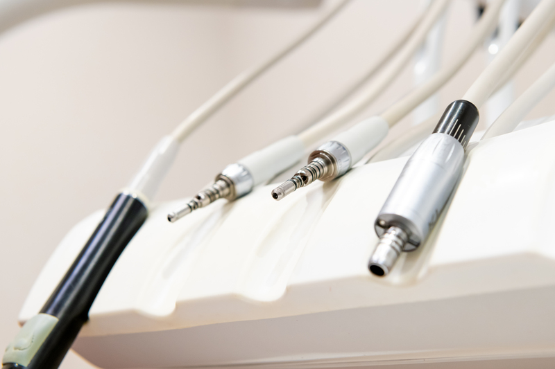 ご病気などでインプラントできない方へ